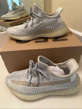 Yeezy Boost 350 V2 Light Gray and Cream Women’s Athletic Sneakers